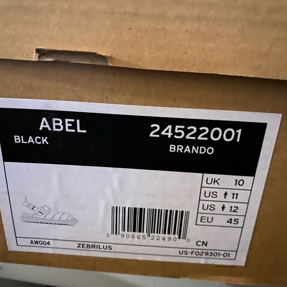 AUTH NIB DR. MARTENS ABEL BLACK PLATFORM SANDAL - Picture 14 of 14